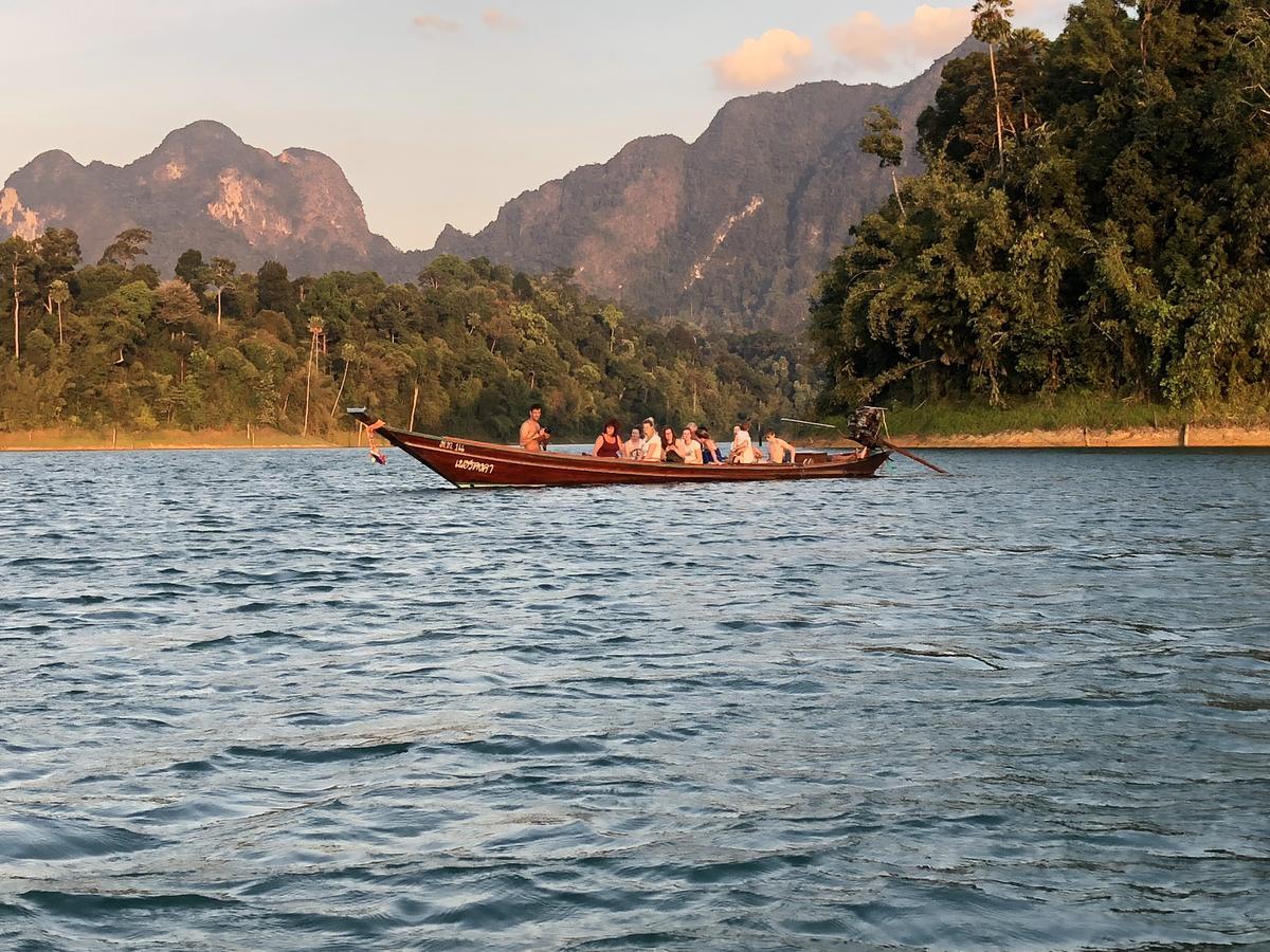 Hotel Khao Sok Blue Mountain Khao Sok National Park Exterior foto